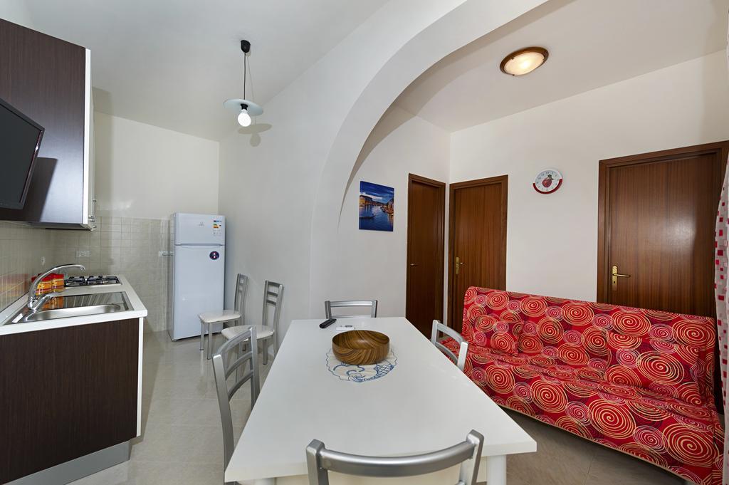 Casa Vacanza Saraceno Lägenhet Castellammare del Golfo Rum bild