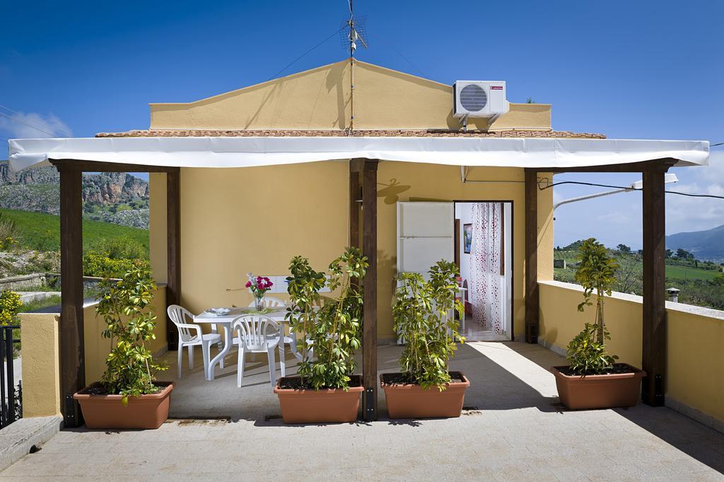 Casa Vacanza Saraceno Lägenhet Castellammare del Golfo Rum bild